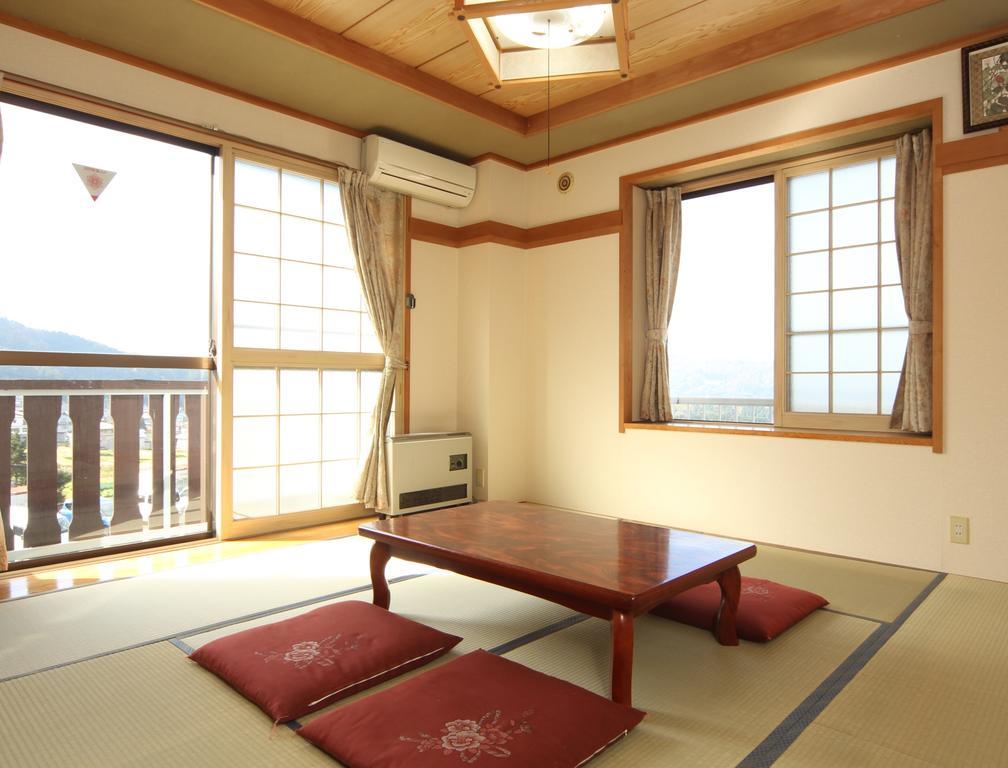 Villa Katashio Нодзаваонсен Экстерьер фото