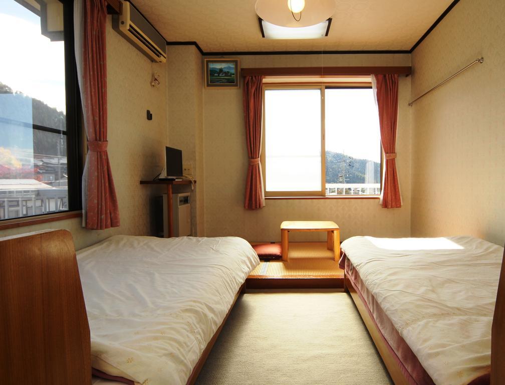 Villa Katashio Нодзаваонсен Экстерьер фото