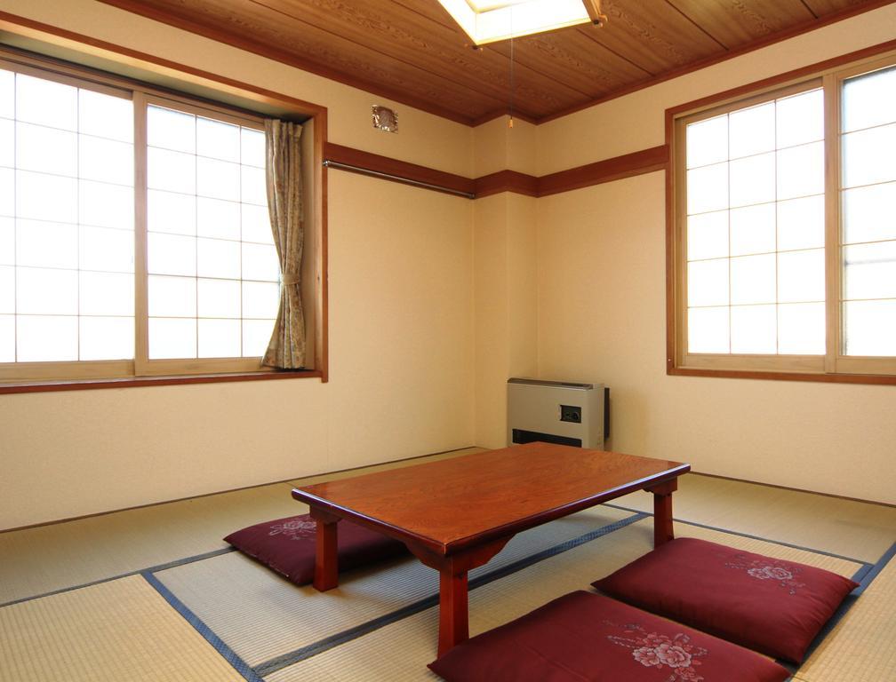 Villa Katashio Нодзаваонсен Экстерьер фото